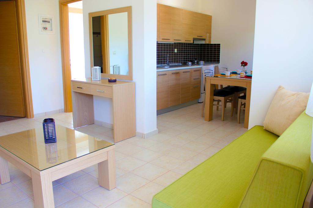 Olive Tree Apartments Fourka Quarto foto